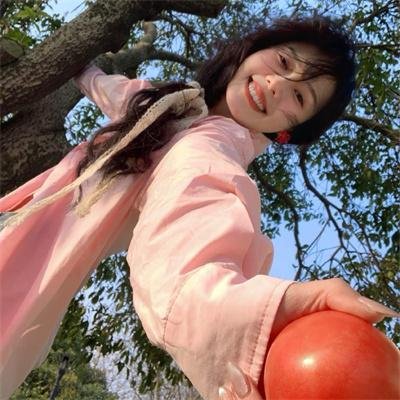 荒唐男荒唐女